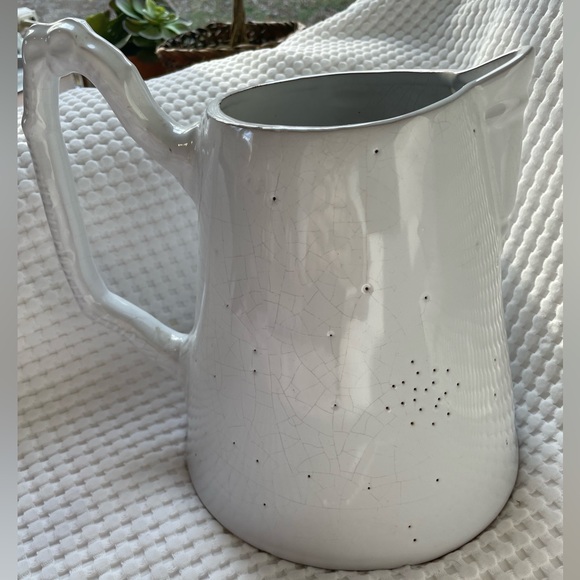 Large English Earthware Pitcher. - Picture 3 of 5